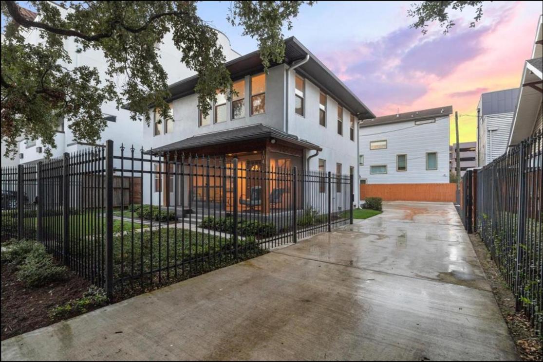 Mycrib Houston Hostel Εξωτερικό φωτογραφία